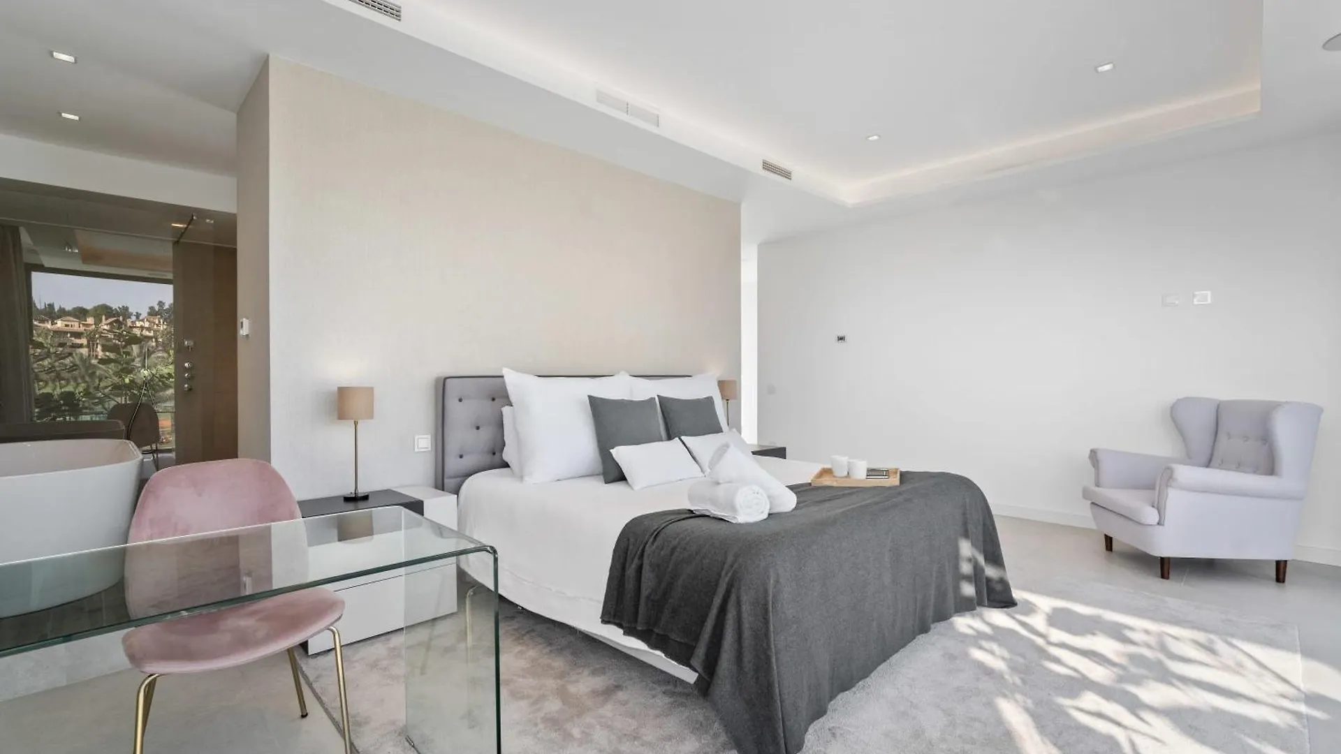 Villa Sandie Front Golf Cinema Room Sauna Jacuzzi Kids Playground Estepona 0*,  Spain