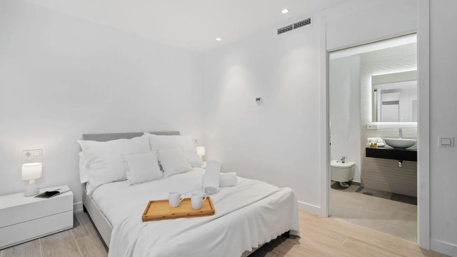 Villa Sandie Front Golf Cinema Room Sauna Jacuzzi Kids Playground Estepona