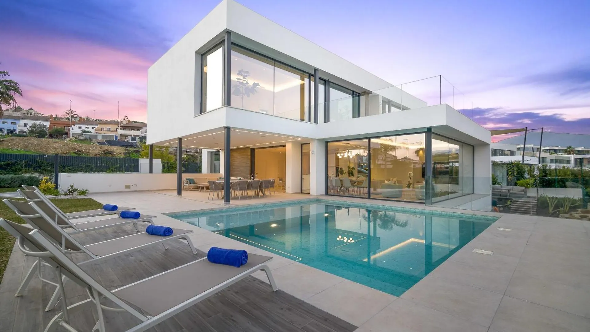 Villa Sandie Front Golf Cinema Room Sauna Jacuzzi Kids Playground Estepona 0*,