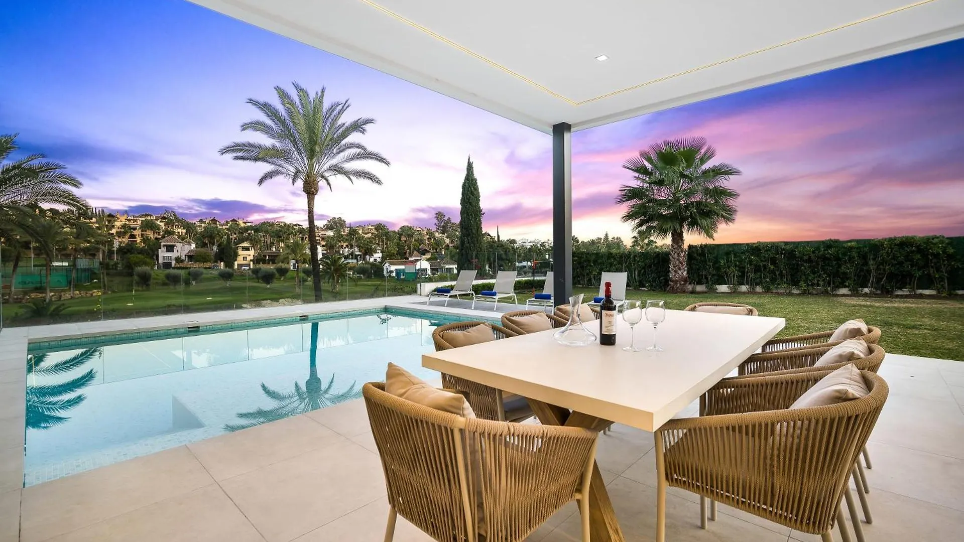 Villa Sandie Front Golf Cinema Room Sauna Jacuzzi Kids Playground Estepona