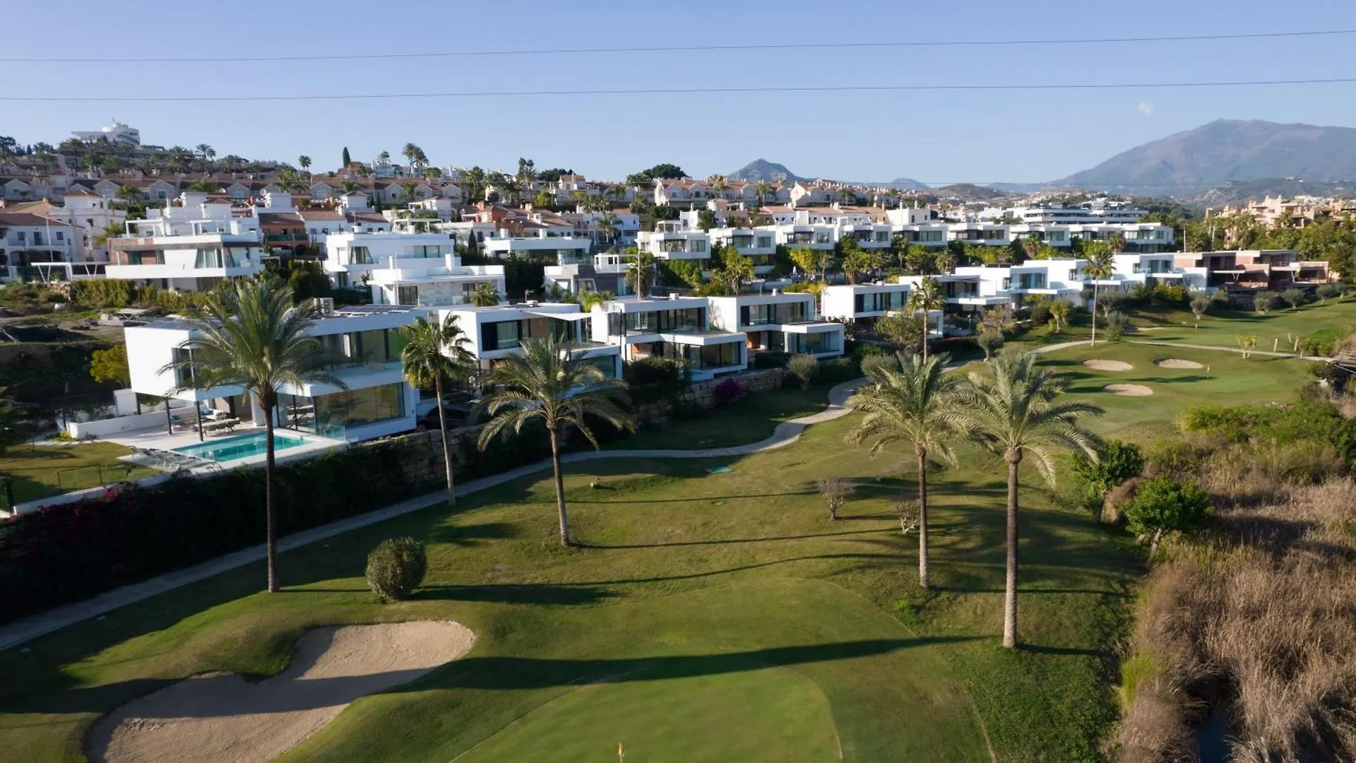 Villa Sandie Front Golf Cinema Room Sauna Jacuzzi Kids Playground Estepona